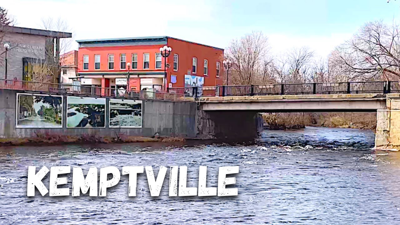 Exploring Kemptville | Sugar Shacks, Dining & Downtown Strolls