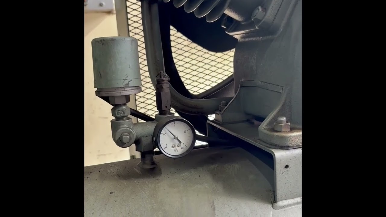 日立 ベビコン コンプレッサ 11kw