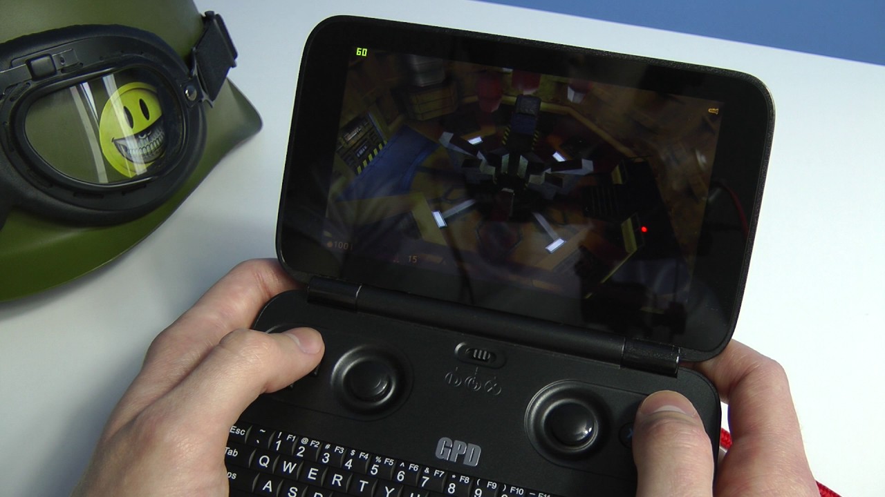 GPD WIN - Half-Life 1 and Counter-Strike (framerate test)
