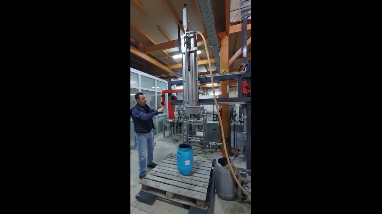 Asansörlü IBC ve 4lü Varil Dolum