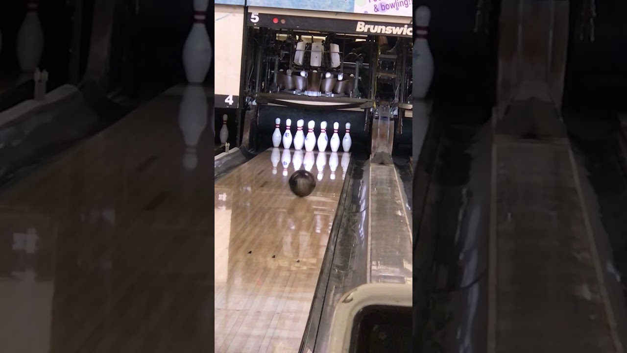 Brand New Bowling Pins at Woodleaf Lanes (Brunswick Max)