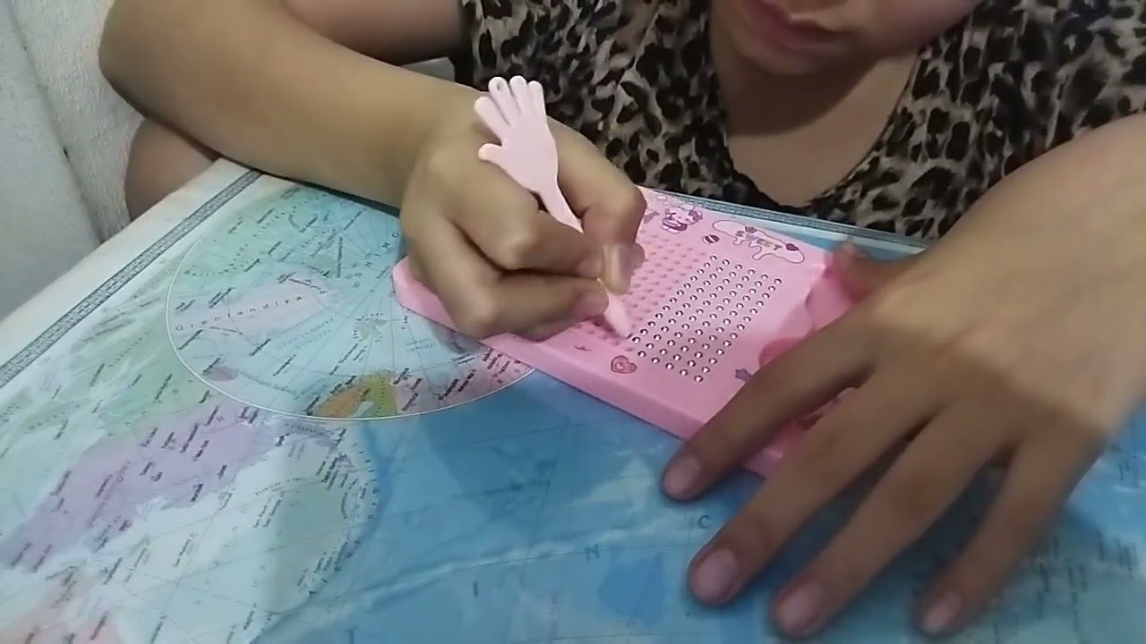 Qiziqarli musobaqa kim birinchi boʻlib barcha sharchalarni terib boʻlish musobaqasi