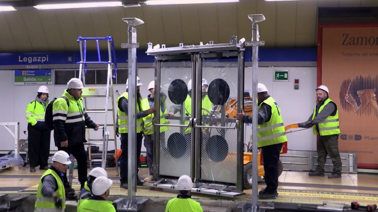 Metro de Madrid instala las primeras puertas automáticas de andén en la Línea 6