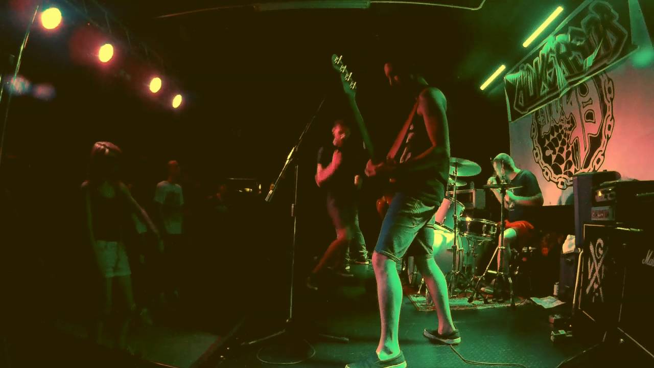 CONFINE - Nel 2015 - (live@ Grind House 21.07.2016)