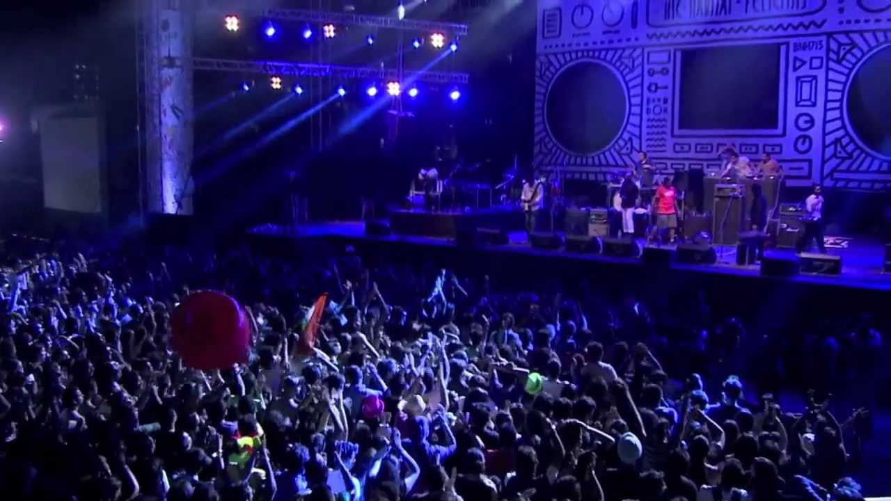 Karsh Kale Collective /Midival Punditz - TRAIN SONG Pune 2013