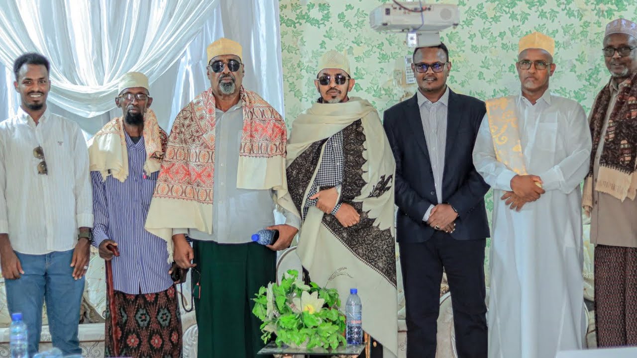 DAAWO: Labada Suldaan ee Beesha Warsangeli oo mar kale ku celiyay in shirka Laasacaanood cidna ku...