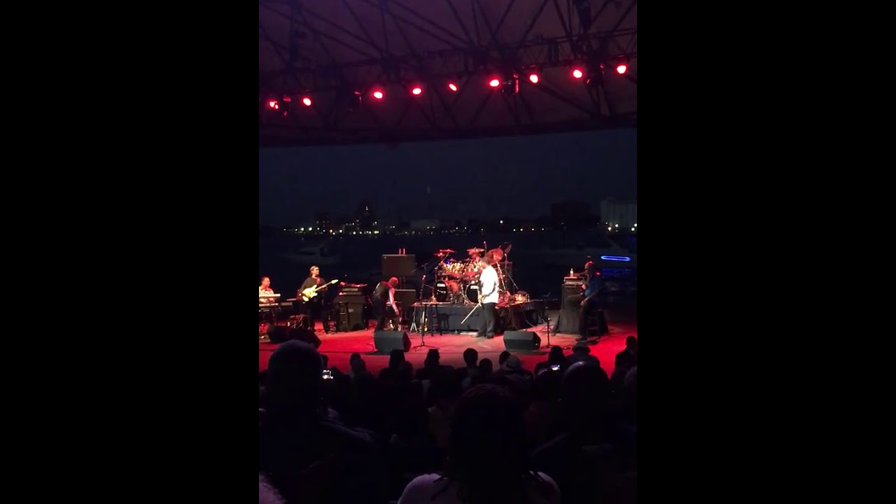 Jean-Luc Ponte + Evan Garr Chene Park Detroit 06/21/17