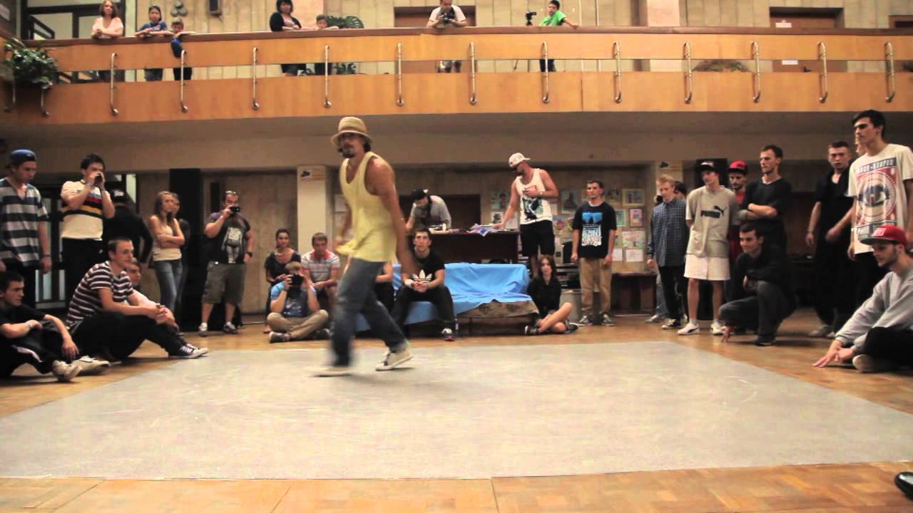 WINDMILL judge perfomance by b-boy Voe One