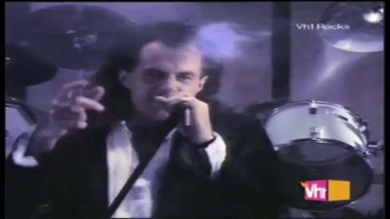 Black Sabbath - The Shining (1987) From The Album The Eternal Idol