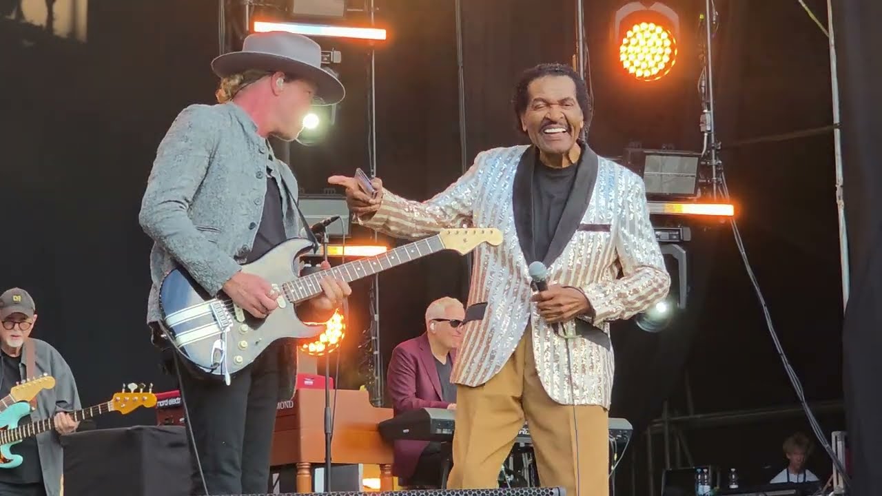 Kenny Wayne Shepherd Band & Bobby Rush - Hoochie Coochie Man (10.07.2025, Schlossplatz, Stuttgart)