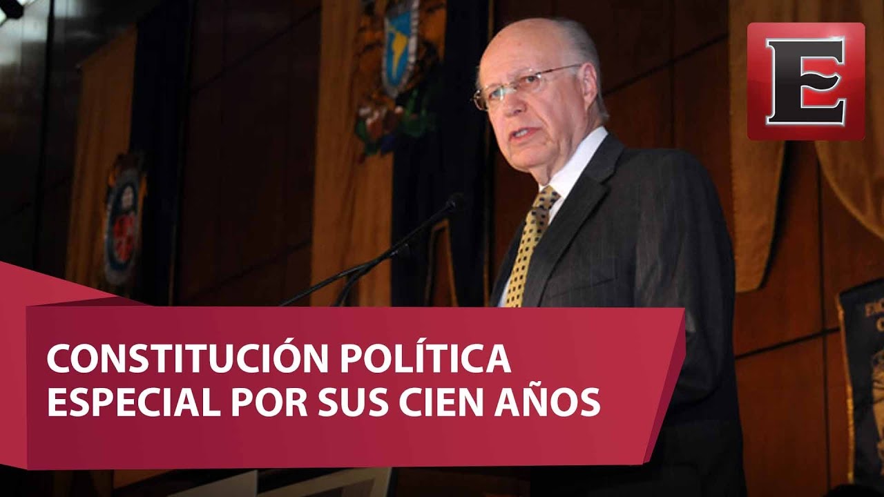 UNAM lanza edición especial de la Constitución Política
