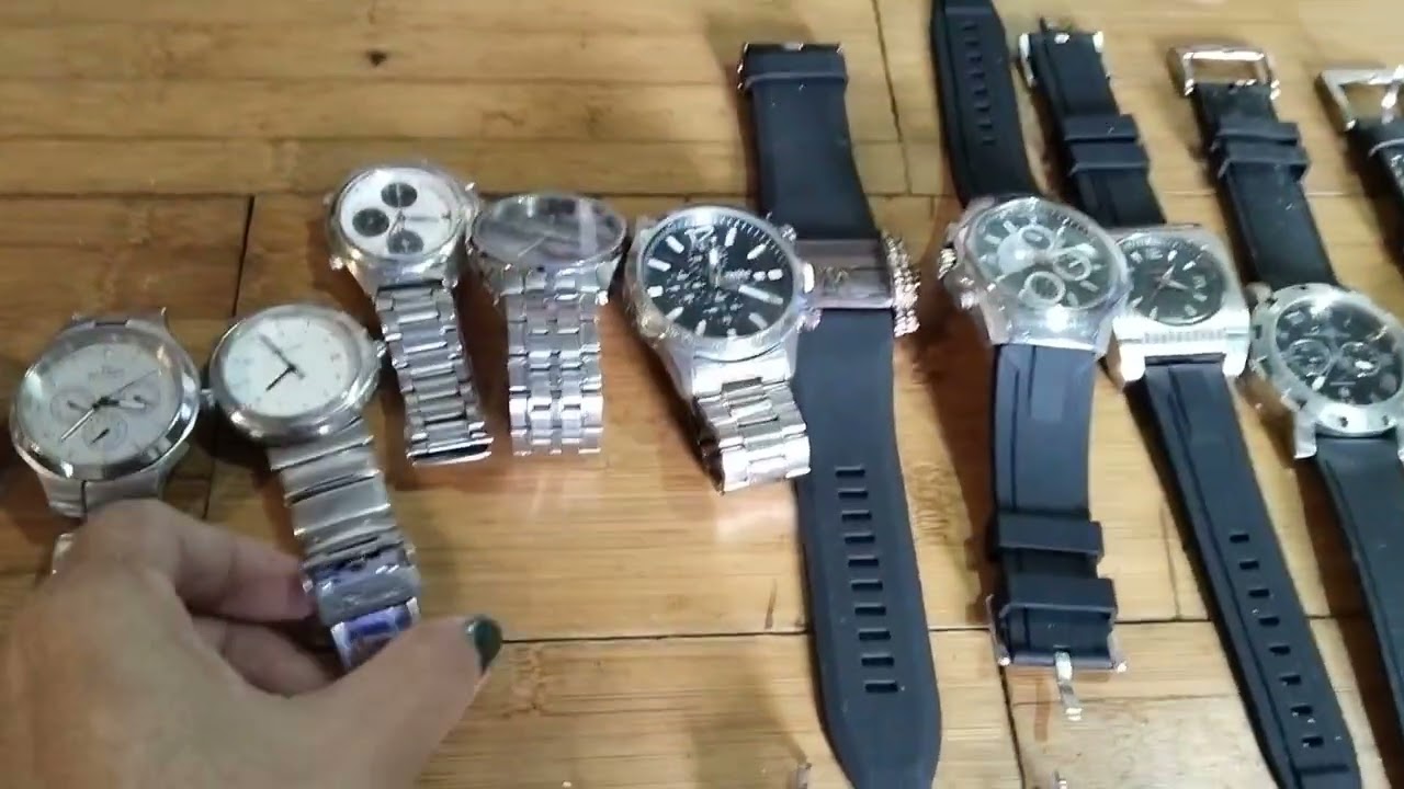 Mga relo na Second pero quality may mga de battery automatic.