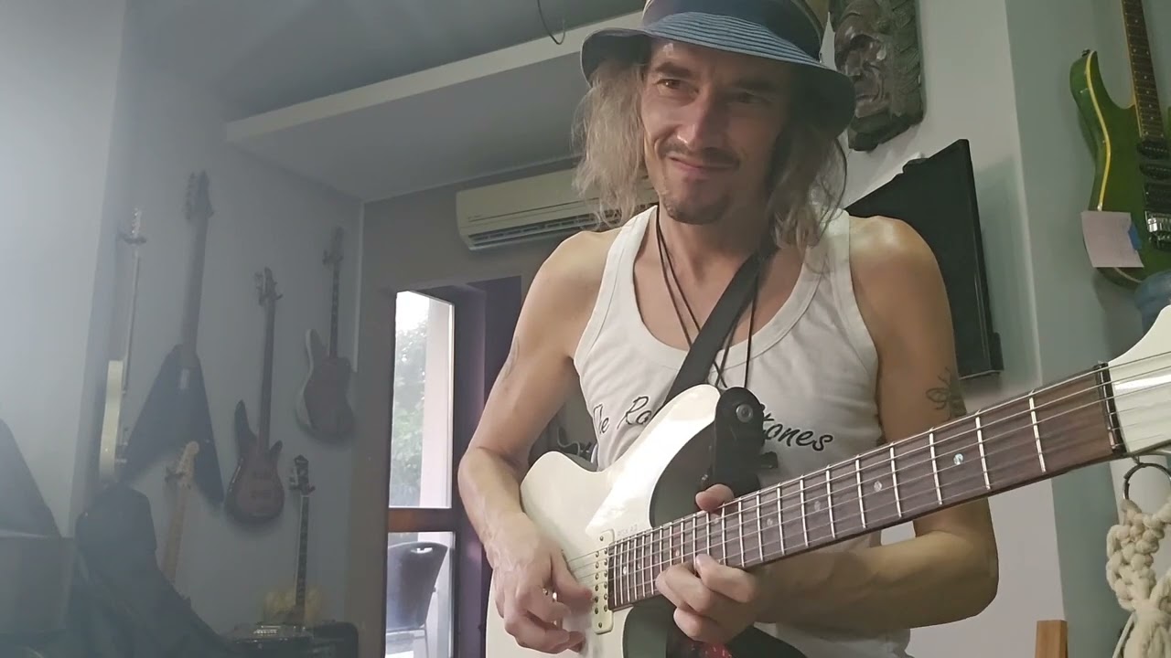 THIS RARE GUITAR IS... Incredible! YAMAHA RGX A2 - Guitar Envy 🤣
