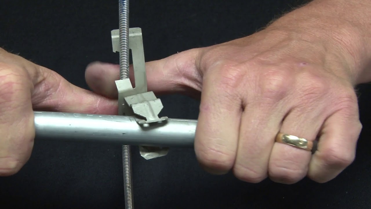 Push in Conduit Hanger with Rod or Wire Clip, for 3/4 in. EMT