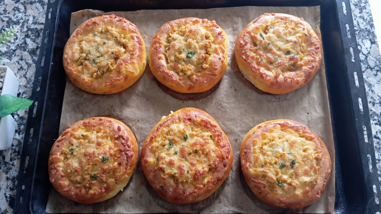 دارت ضجة كبيرة 🔥فطائر خفاف معمرين بحشوة سهلة ولذيذة 👌🏻#وصفات #طبخ #حلويات