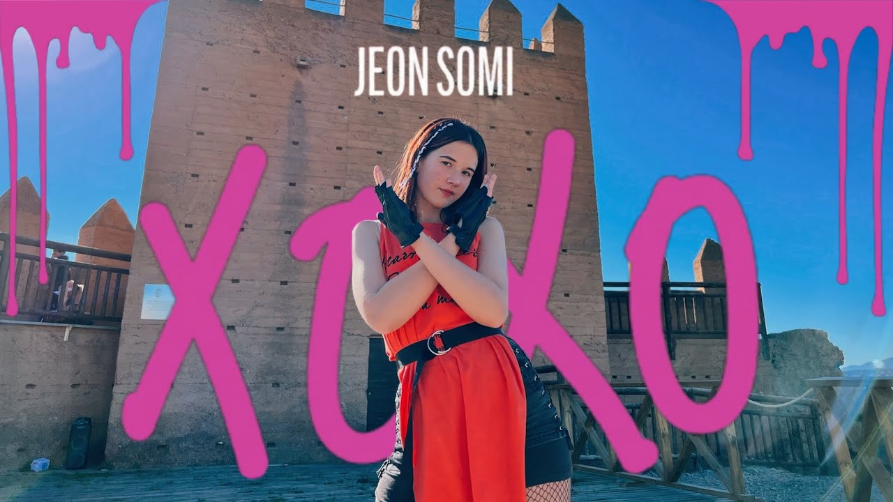 [KPOP IN PUBLIC] SOMI (전소미) _ 'XOXO' || Dance Cover by QSquad | SPAIN