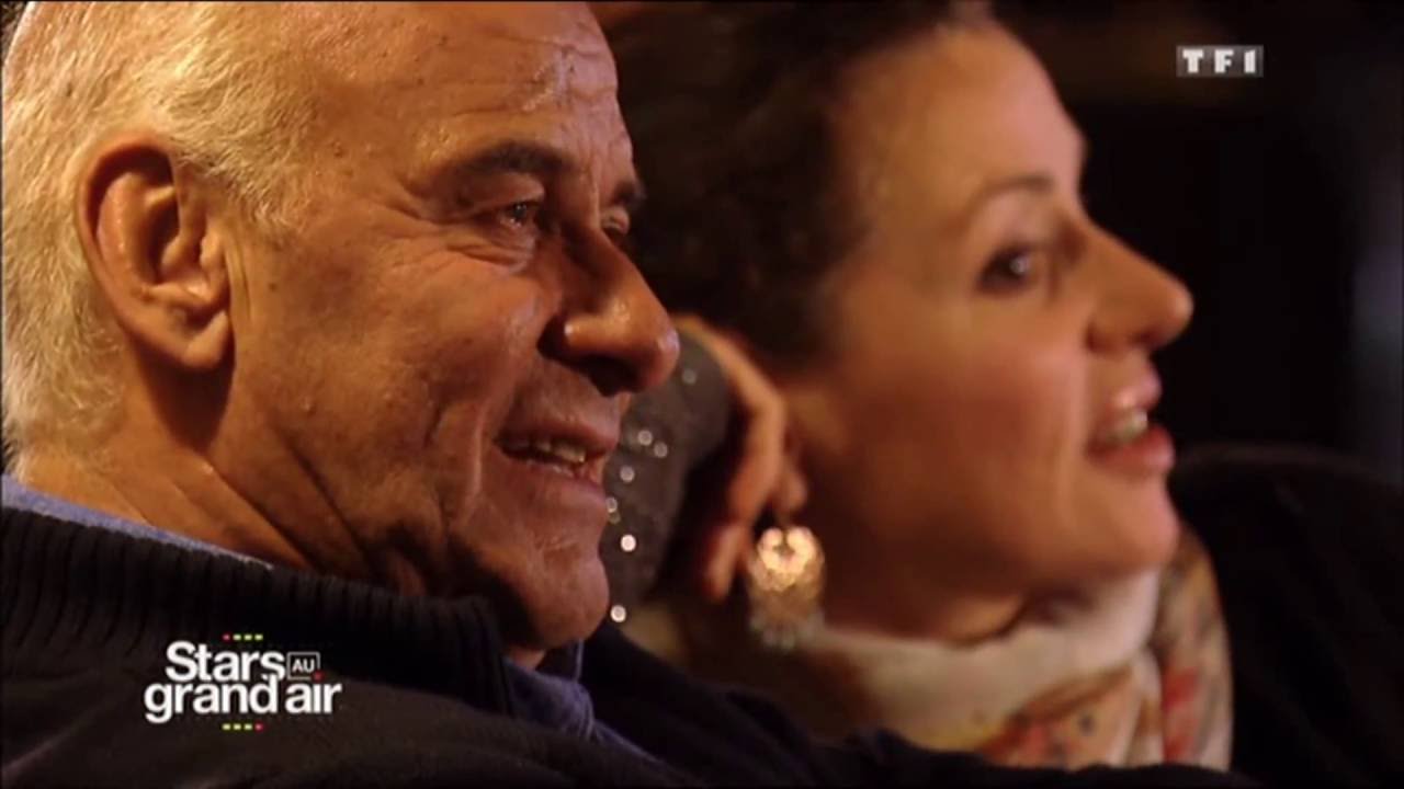 Alizée raconte Lolita & Michel Fugain la chante . Stars au Grand Air. 26 12 2014