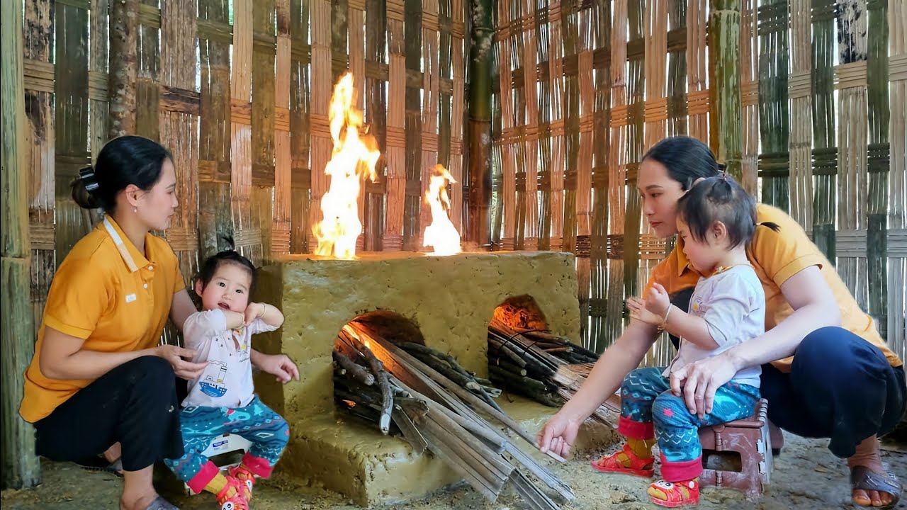 FULL VIDEO: 250 days of a single mother building a farm with her daughter in the forest