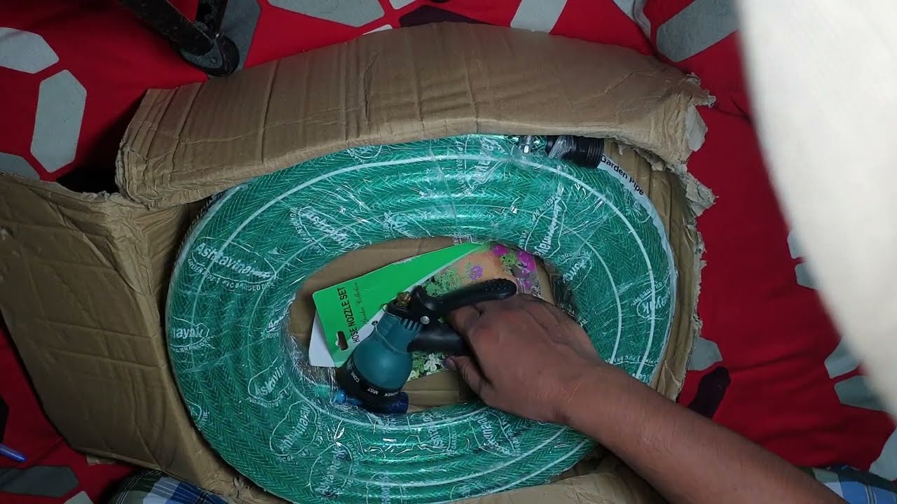 EPISKEY Expandable Garden Hose - Flexible Water Pipe with Double Latex Core, 7 Pattern Spray Gun