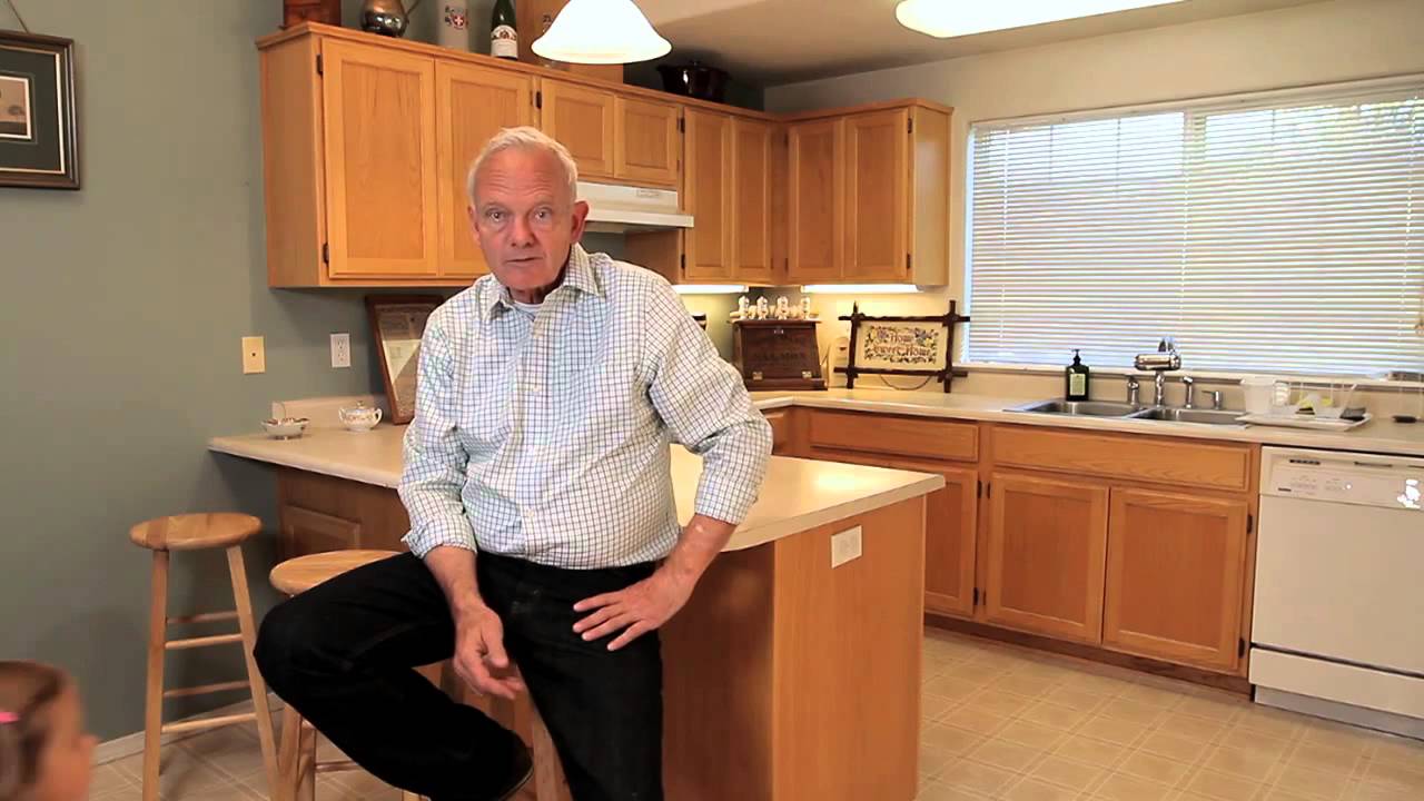 Character Politics 15 Seconds- Art Robinson for Congress