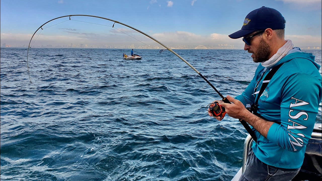 Deep Sea Fishing is HOT off Durban !! Non-Stop Fishing ACTION !!