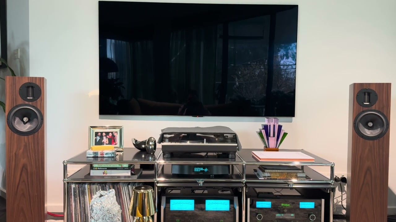 More of the Proac Response D20R | Mcintosh C2700 | McIntosh MC462 | Lumin T2
