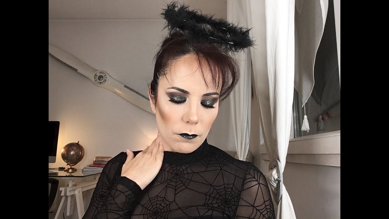 Maquillage Halloween Ange Noir Sexy