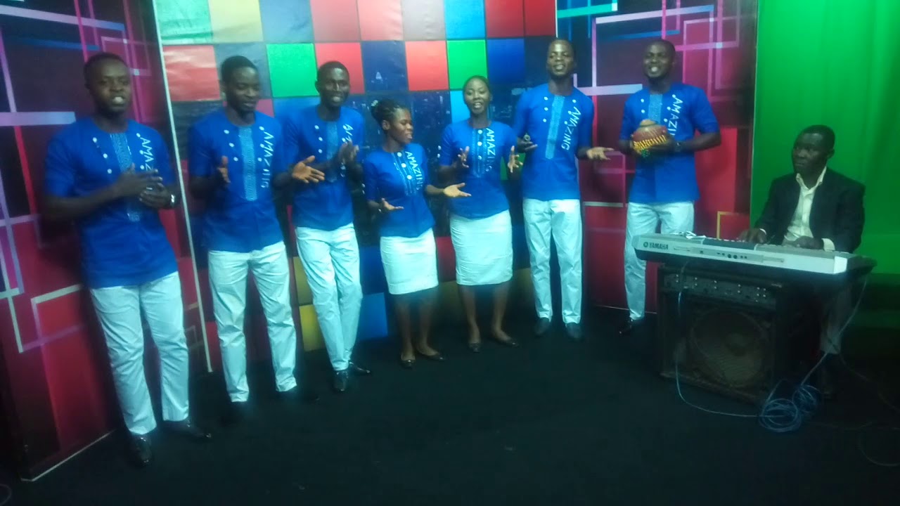 Teacher Kumi and the Amazing Singers- Sunyani Penkwase SDA church