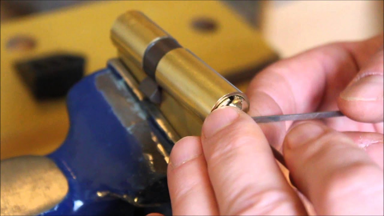 Crochetage (lockpicking) cylindre Vachette ASSA ABLOY V5