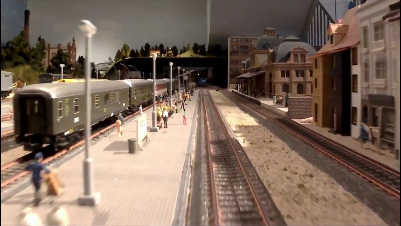 Maqueta H0 tren Märklin vista desde locomotora