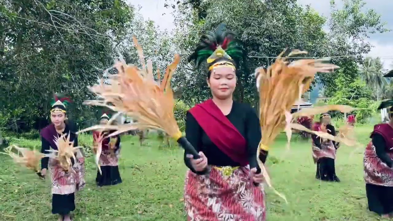 TARIAN SALAI JIN DARI SANGGAR SENI HOKO (MALUKU UTARA) TERNATE kel sango
