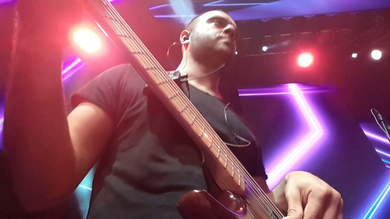 Hande Ünsal - Nerdesin  (live bass cam)