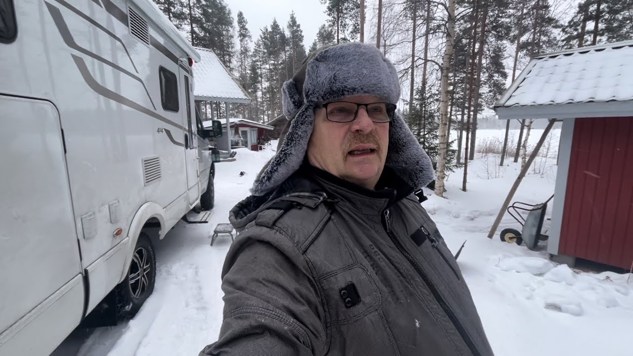 Mikä tuohon mersuun nyt tuli, ei meinaa sammua😏