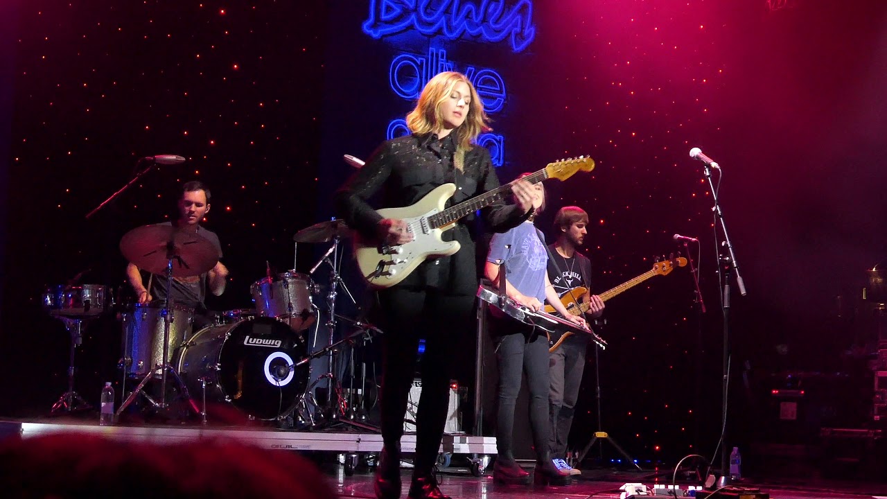 Larkin Poe - Black Echo 4K