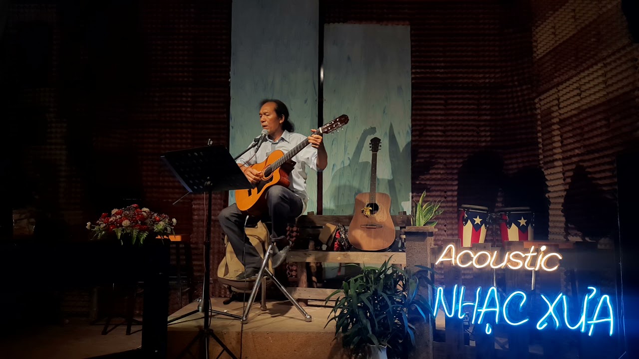 Yêu Em Giữa Đời Quên Lãng | Trường Sa | Cover  Guitar Bá Hào