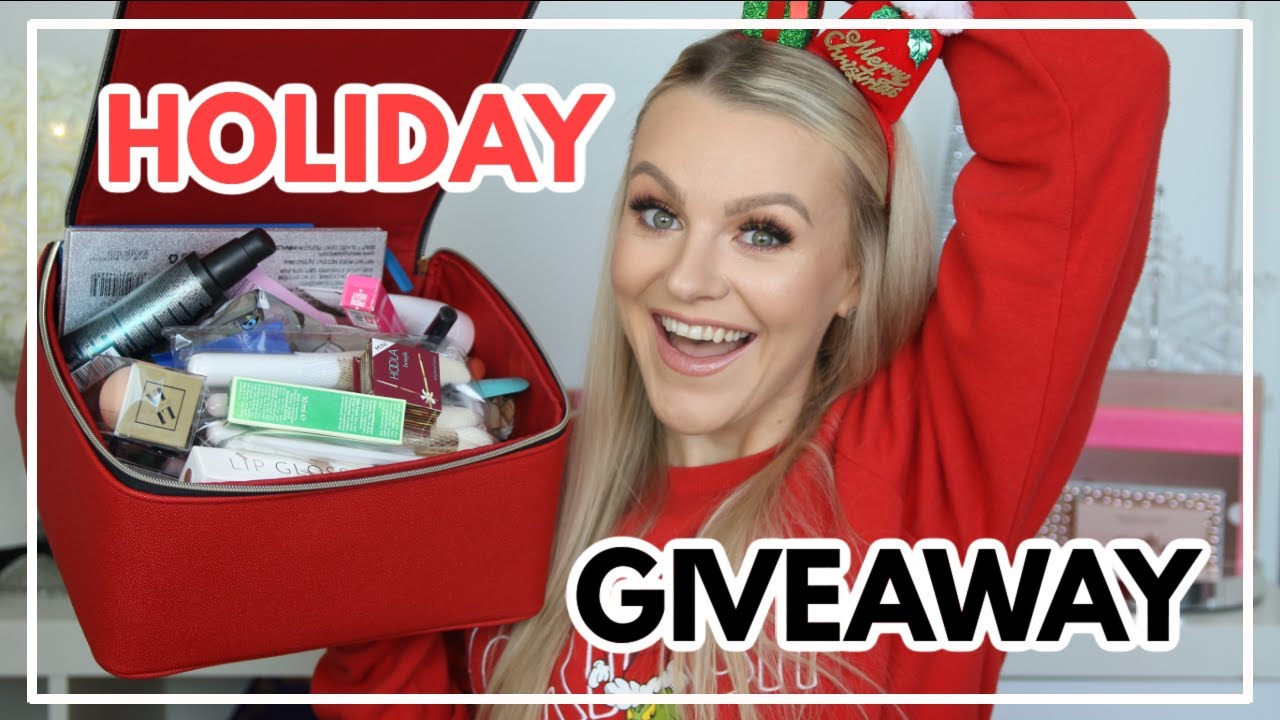 Holiday Giveaway 2022 ♡ CLOSED