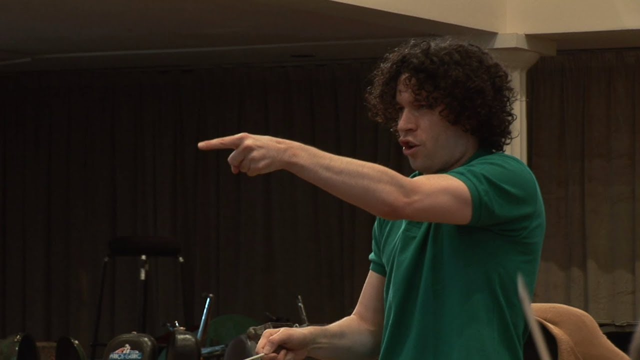 Gustavo Dudamel conducts Shostakovich's Symphony No. 5