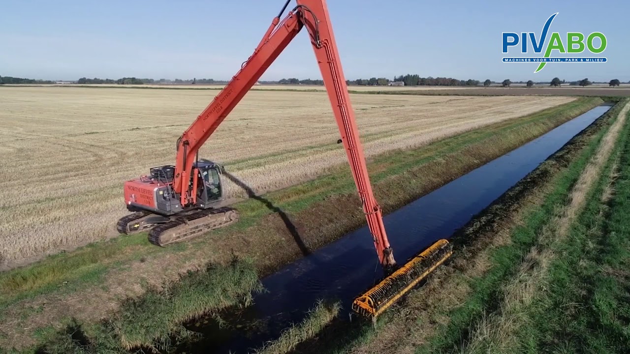 Herder | Maaikorf met hitachi 210 - Gaudet de faucardage avec hitachi 210