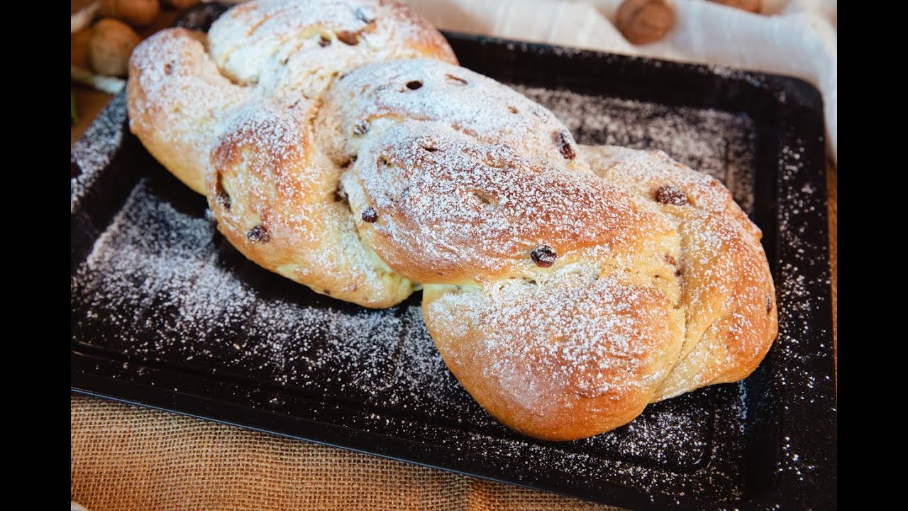 Treccia di pan brioches