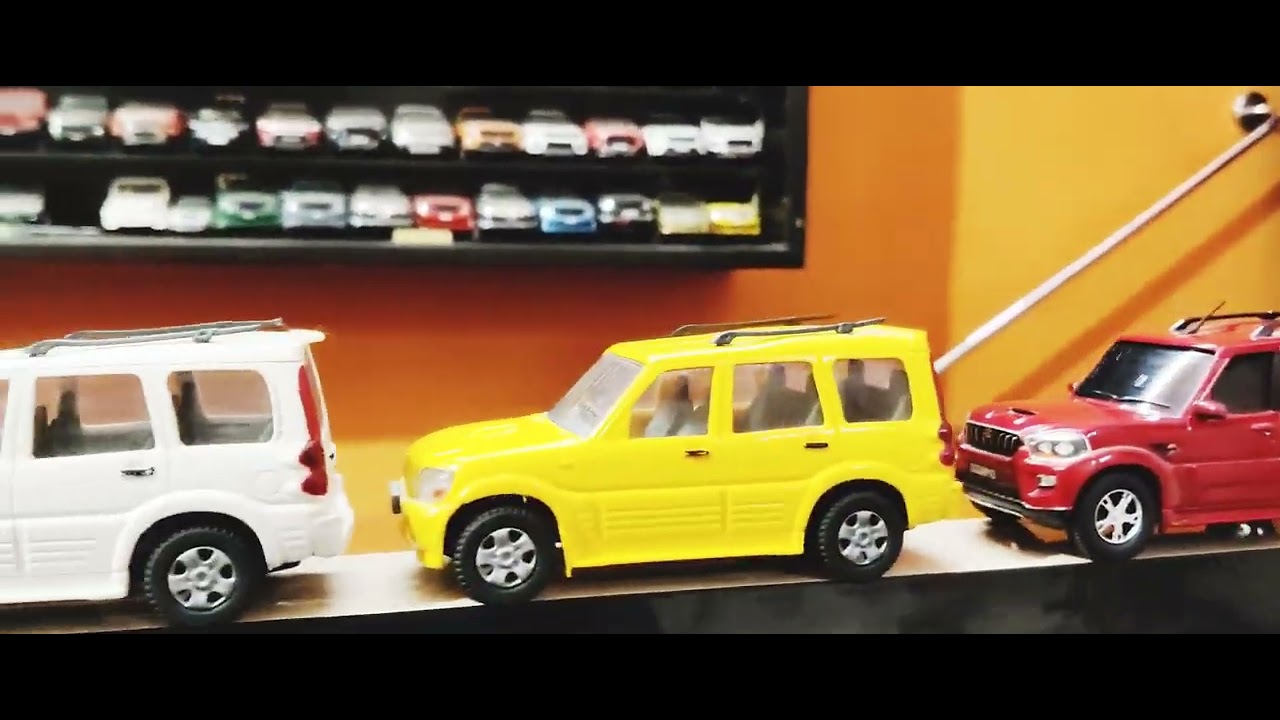 Different types of Mahindra Scorpio scale model