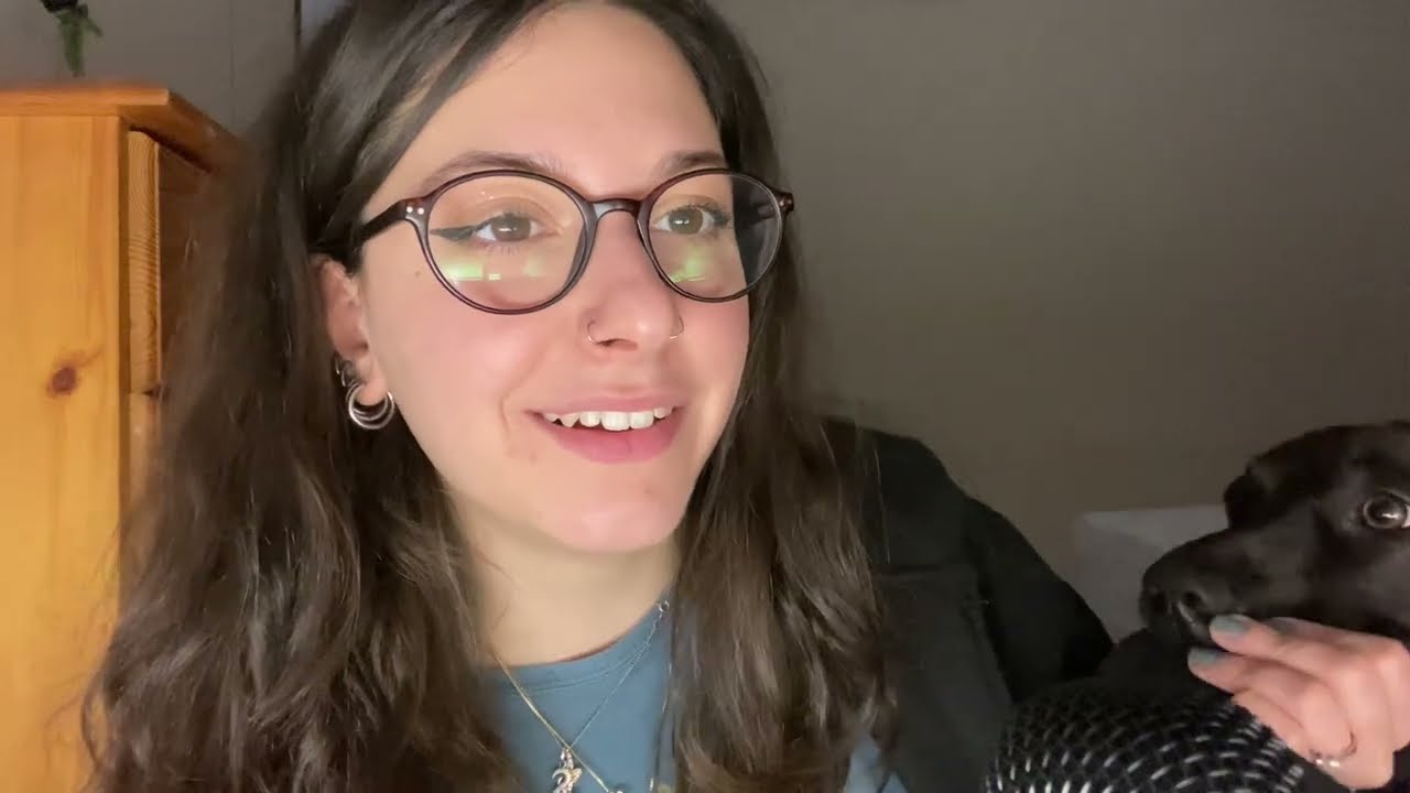 parliamo di libri in whispering - asmr chiacchiere