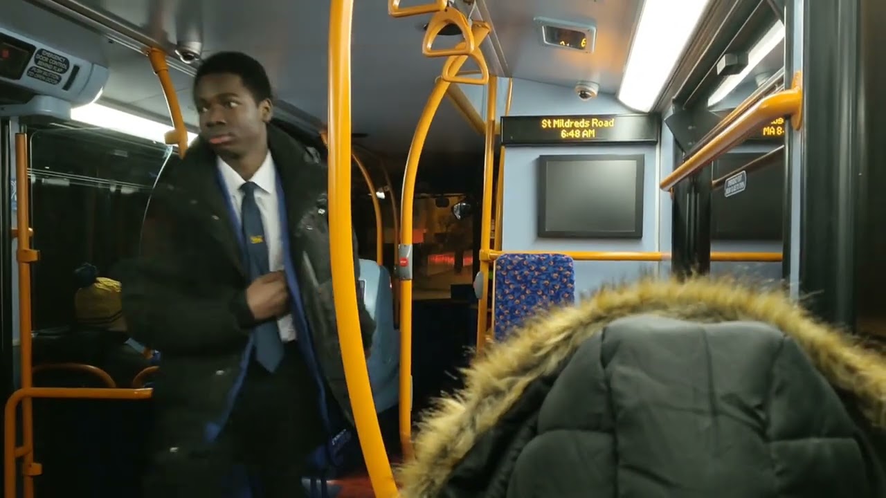 Turbo whistle | SLN 10184 on bus route 261
