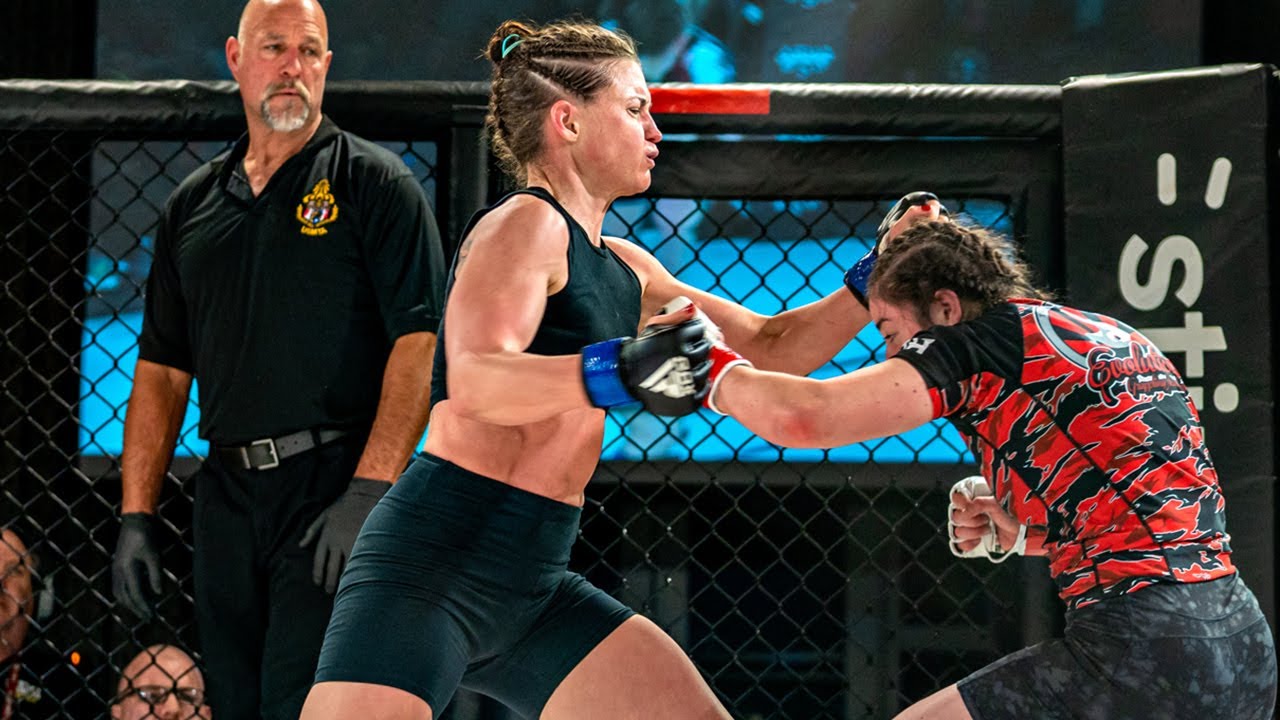 CW 55 Therese Saenz vs Amanda Nau
