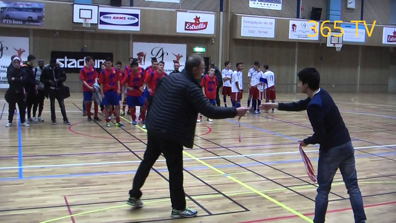 Höjdpunkter= Tomtecupen final P= 97 Lärje/Angered IF - Marieholm Boik 30/12-2013