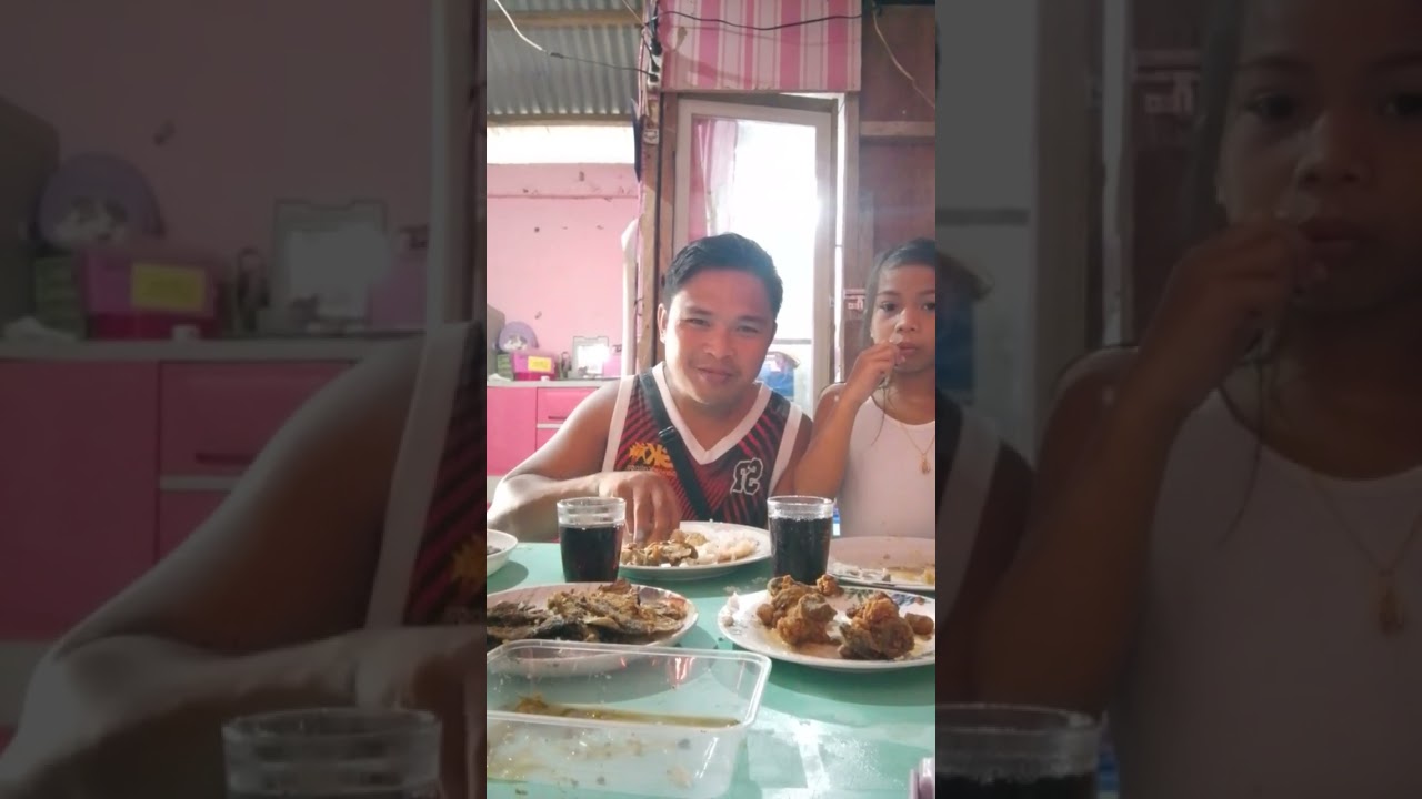 Part4.Hi guys😘☺️Ang ulam natin ay pritong isda at gulay at pritong tagparak☺️kain tayo guys☺️😘🙏