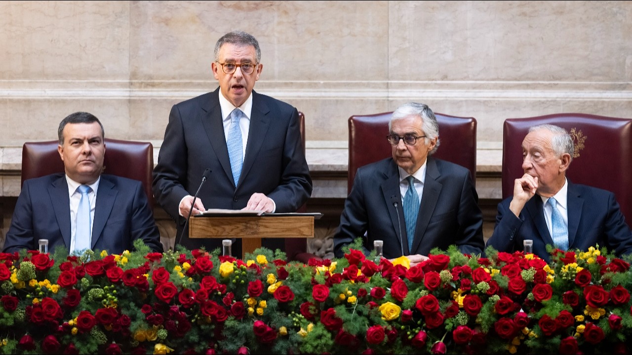 Seguro promete “estancar frenesim eleitoral”