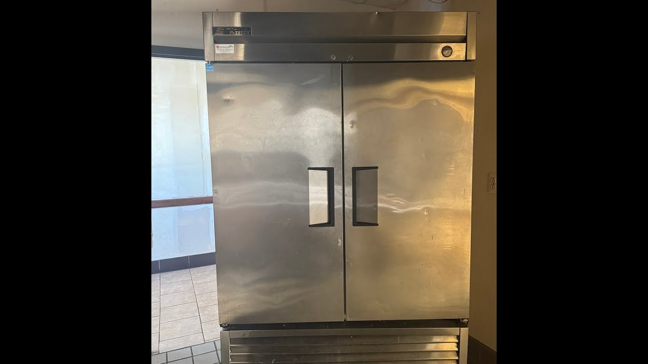 ONLINE AUCTION for former Dunkin Donuts NEWINGTON CT  - Freezers!! 2 door, refrig 2 door, & more