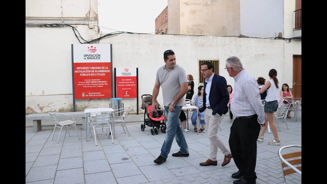 Inauguración del arreglo de la plaza de Valle de la Serena