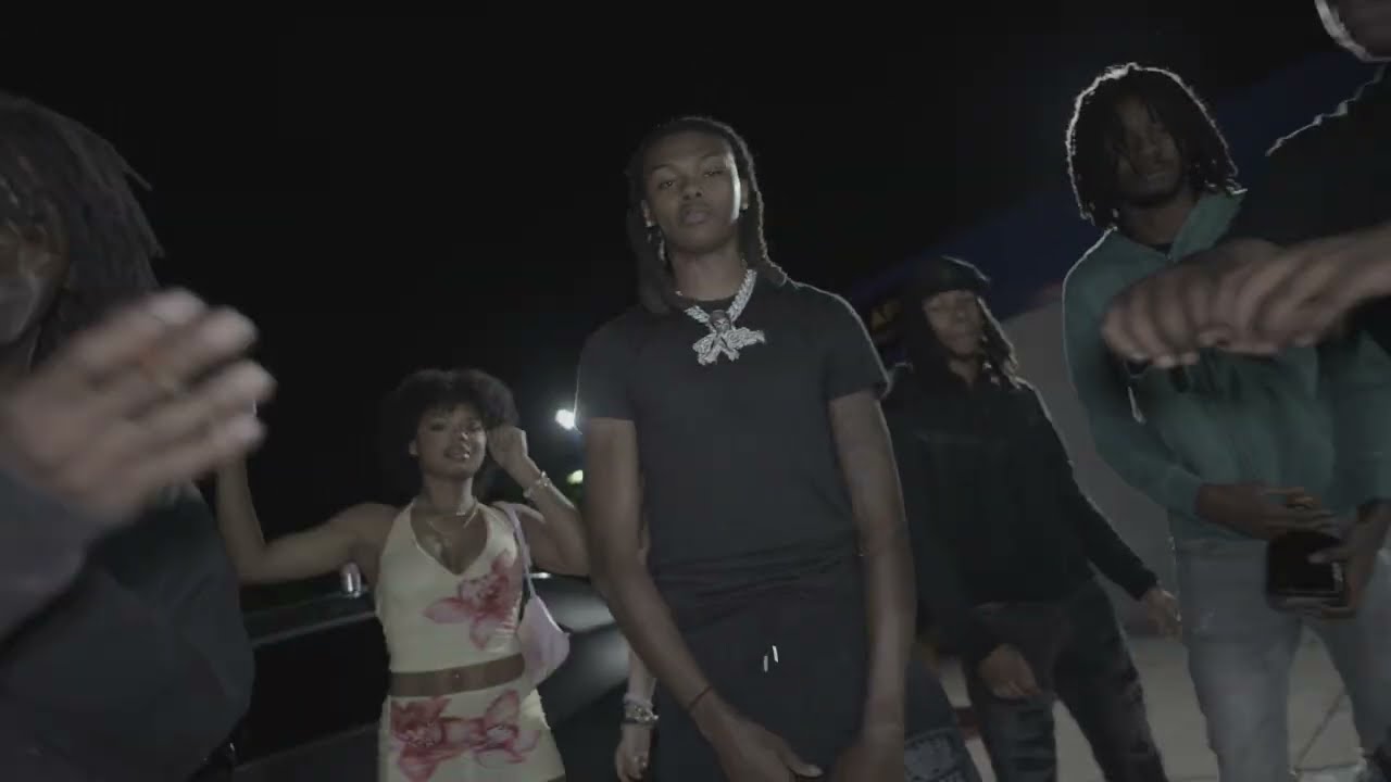 Solo Miri - From The 810 (feat.Babyfxce E) [Official Music Video]