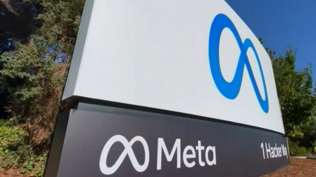 Ottawa stops ads on Facebook, Instagram as Meta promises to block news